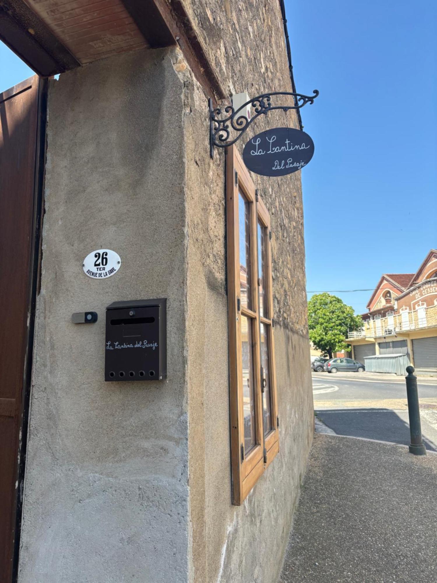 Bed and breakfast Casa Cessenon Extérieur photo